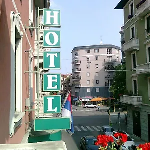 hotel-losanna-milan.it-lombardy.com/