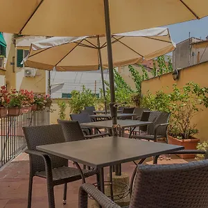 hotel-monica-florence.it-tuscanyhotel.com/