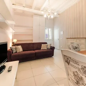  Apartment Biennale Italien
