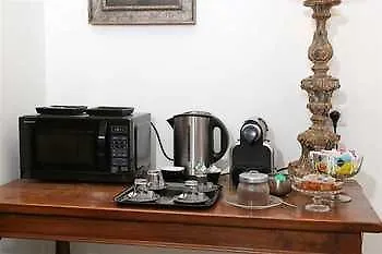 Houspitality Caesar Bed & Breakfast Rzym