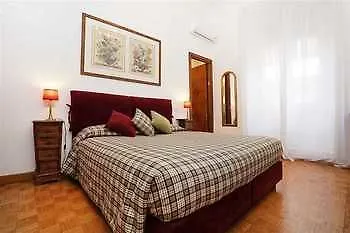 Houspitality Caesar Bed & Breakfast Rzym